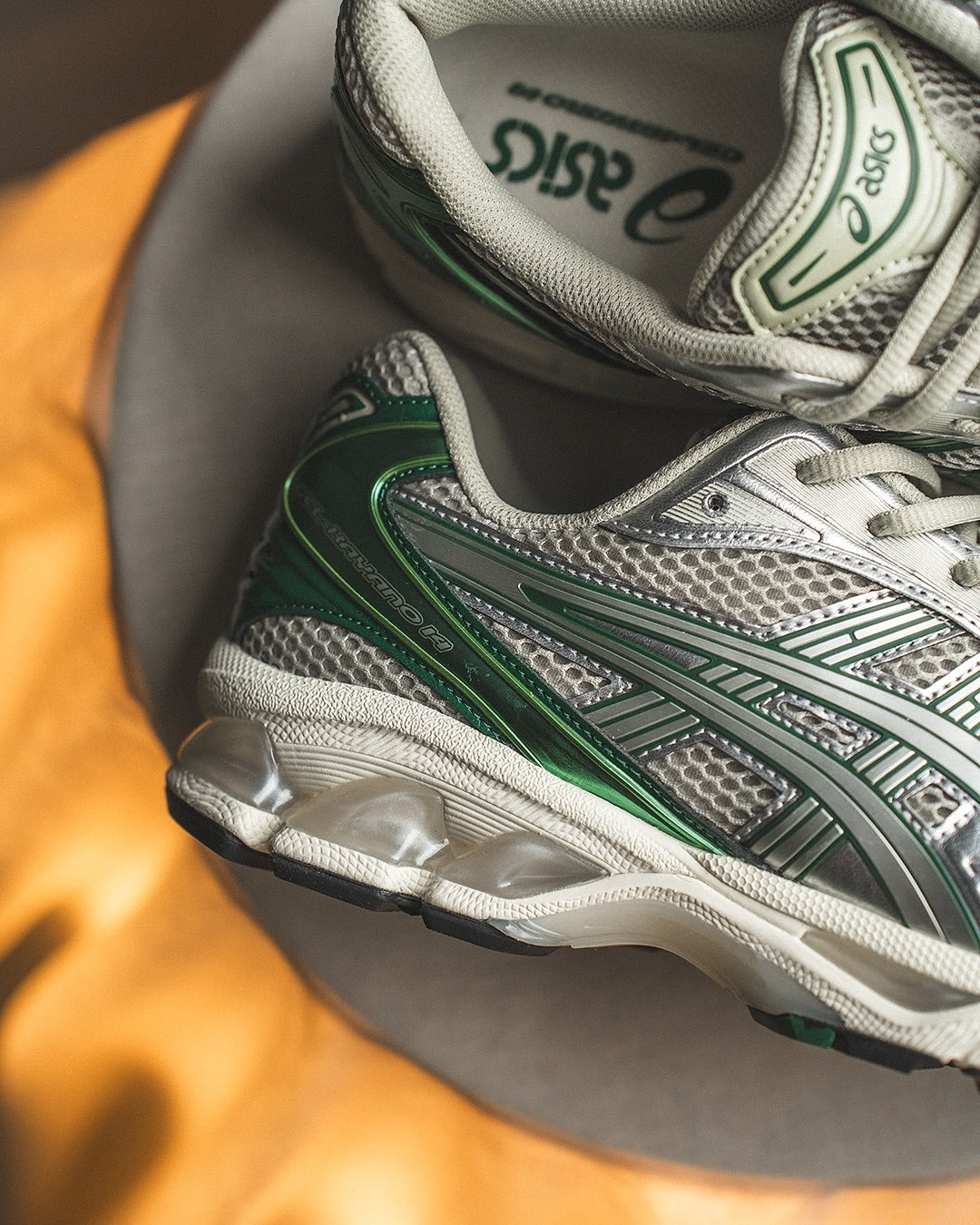 ASICS Gel-Kayano 14 Baskets Dried Leaf Green Pure Silver
